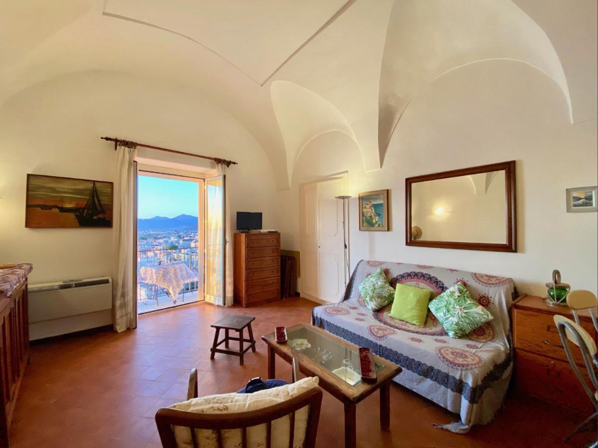 Holidaycasa Romano - Vacanza Nel Cuore Di Sperlonga Dış mekan fotoğraf