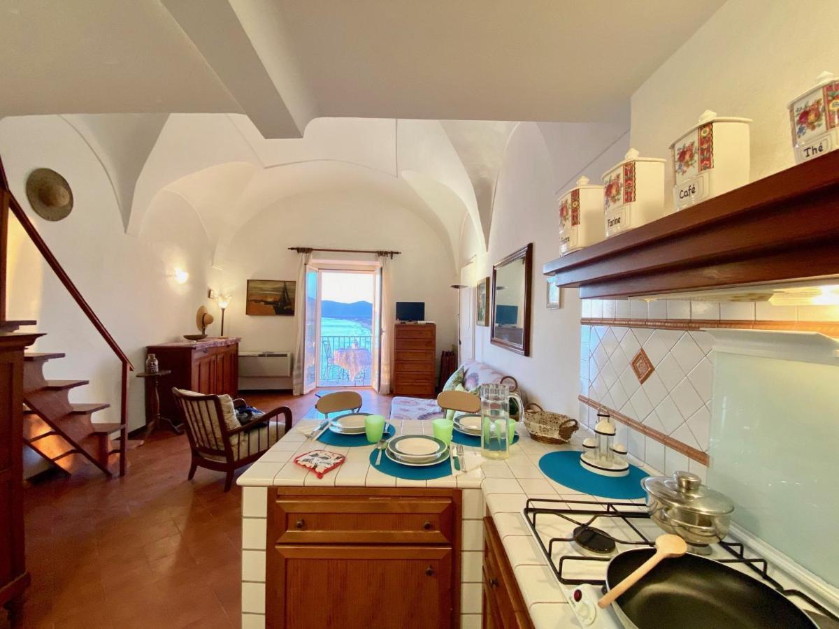 Holidaycasa Romano - Vacanza Nel Cuore Di Sperlonga Dış mekan fotoğraf