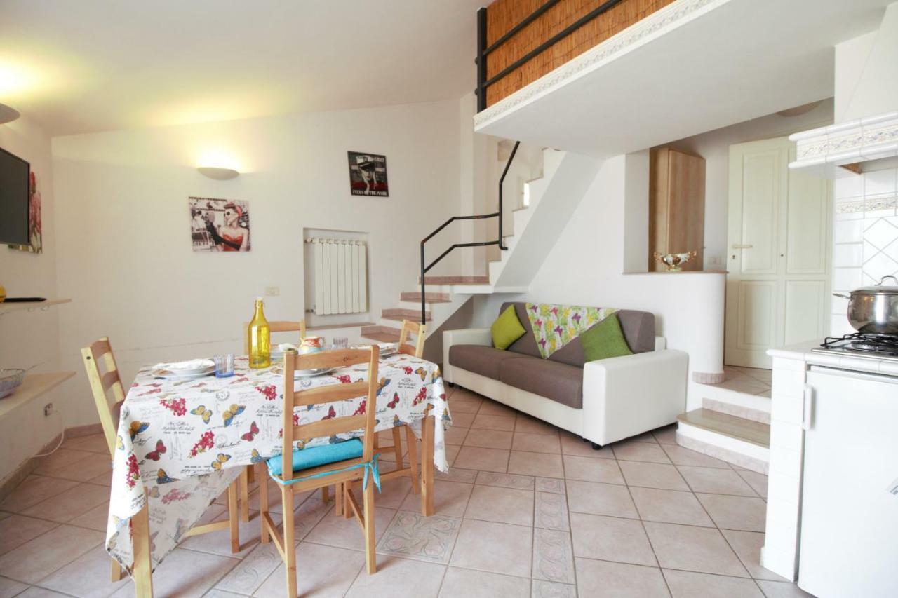 Holidaycasa Romano - Vacanza Nel Cuore Di Sperlonga Dış mekan fotoğraf