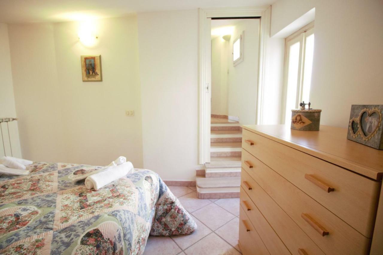 Holidaycasa Romano - Vacanza Nel Cuore Di Sperlonga Dış mekan fotoğraf
